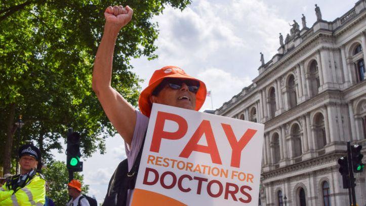 Health Secretary Meets BMA to Avert Strikes