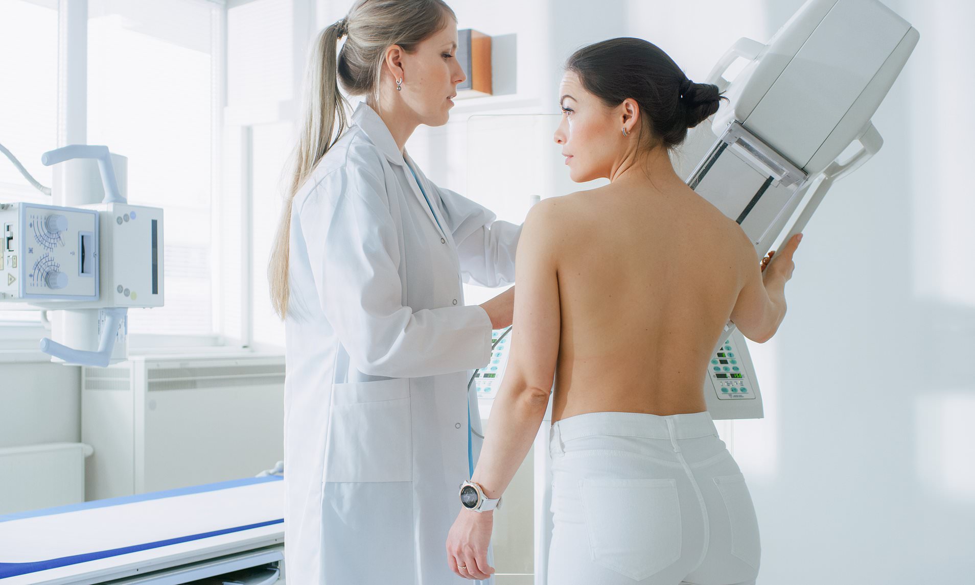 Breast Cancer Treatment May Lower Alzheimer’s Risk, Study Finds