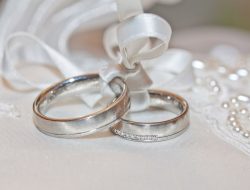 Lebih dari Aksesori, Ini Cara Pilih Cincin Kawin yang Tepat