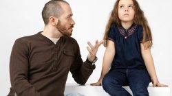 Tips Komunikasi Efektif Orang Tua Saat Anak Emosi