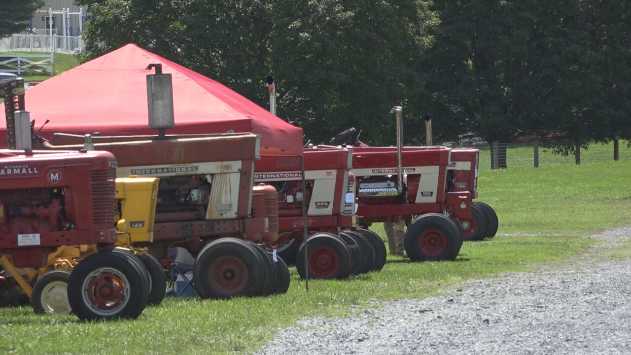 14th Annual International Harvester Show Draws Enthusiasts