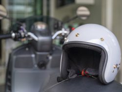 How to Choose Your First Motorcycle Helmet How to Choose Your First Motorcycle Helmet