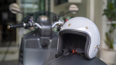 How to Choose Your First Motorcycle Helmet