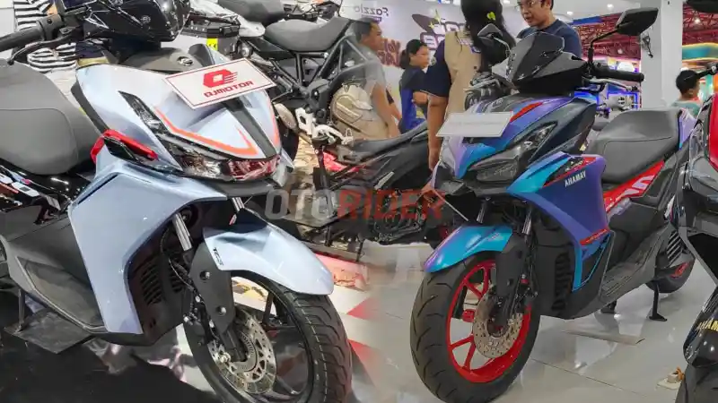Perbandingan Fitur dan Mesin Yamaha Aerox CyberCity vs QJMotor Viento 180