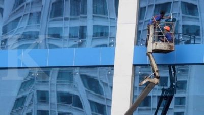 AKLP dan APGI Buka Peluang dan Tantangan Industri Kaca di Semester II-2025