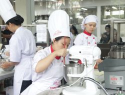 Kompetisi Chef Buka Peluang Global bagi Talent Kuliner Muda Indonesia Kompetisi Chef Buka Peluang Global bagi Talent Kuliner Muda Indonesia