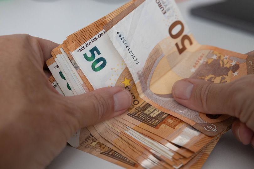 Back to School Allowance: €285 for 126,000 Irish Families