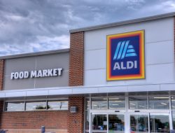 Aldi’s Paw-Some New Doormats Are Unbelievably Adorable Aldi’s Paw-Some New Doormats Are Unbelievably Adorable