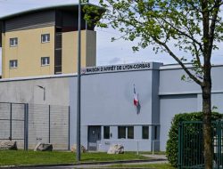 French Man Re-arrested After Escaping Prison in Cellmate’s Bag French Man Re-arrested After Escaping Prison in Cellmate’s Bag