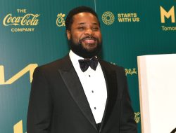 Malcolm-Jamal Warner Passes Away: Bill Cosby, Beyoncé, Jamie Foxx Honor His Legacy