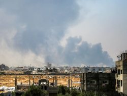 Israeli Tanks Enter Deir al-Balah in Historic Gaza Advance