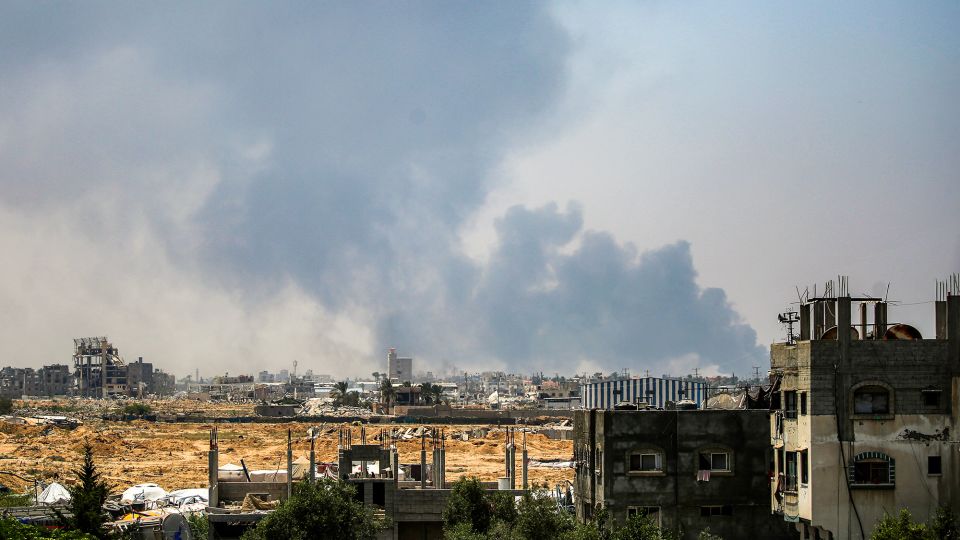 Israeli Tanks Enter Deir al-Balah in Historic Gaza Advance