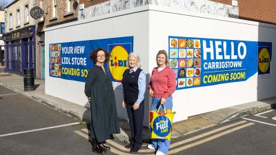 Shopper Mistakenly Enters Lidl on Fair City Set