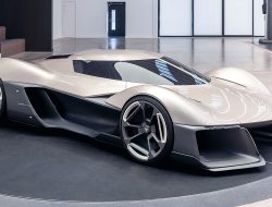 Corvette Boss Ends EV Speculation With Blunt Truth Corvette Boss Ends EV Speculation With Blunt Truth