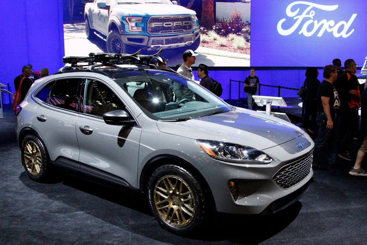 Ford Recalls 694,000 SUVs Over Fire Hazard