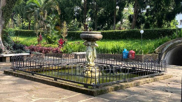 Dua Taman Bersejarah di Kampus UPI Bandung