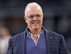 Cowboys’ Stephen Jones Hilariously Halts Jerry Jones’ Reporter Rant
