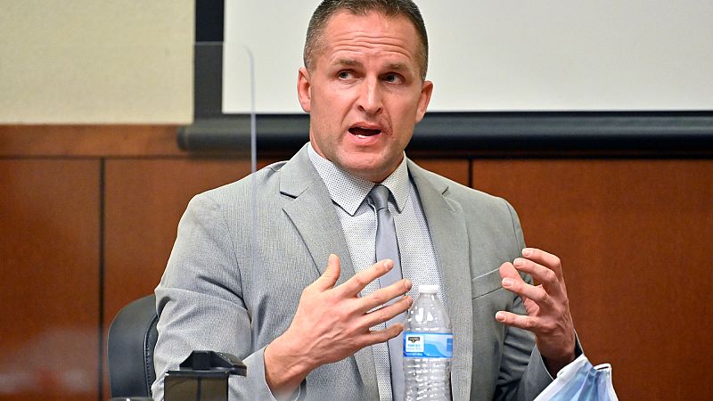 Judge sentences ex-officer to 3 years in Breonna Taylor raid, rejects DOJ’s no-prison plea