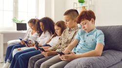 Smartphones Linked to Suicide Thoughts and Aggression in Kids Under 13, Study Says
