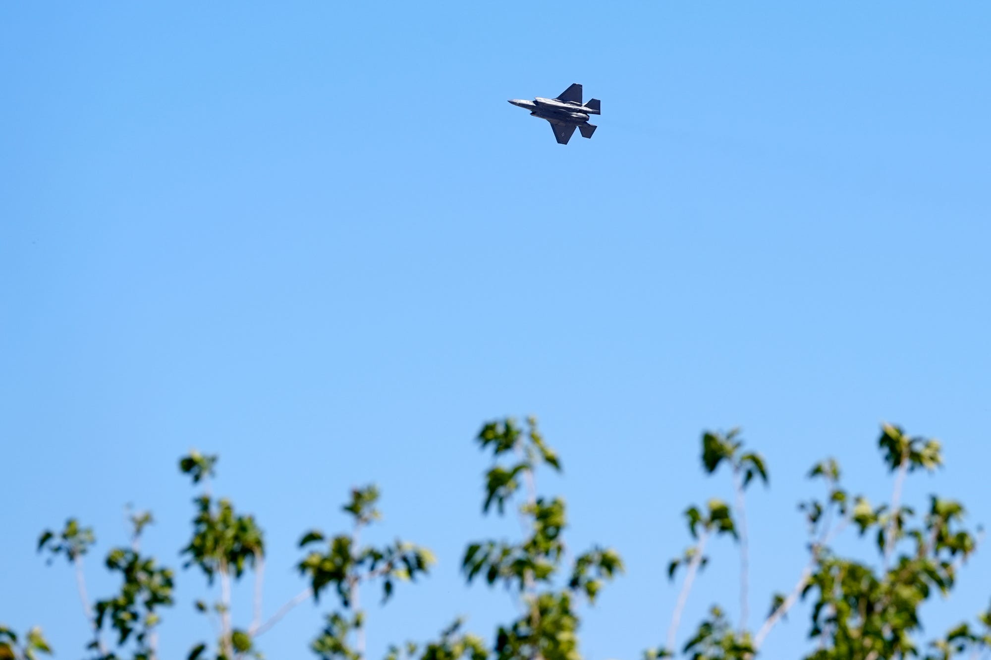 Military Jets Roar Over Palm Springs Airport for Routine Drills
