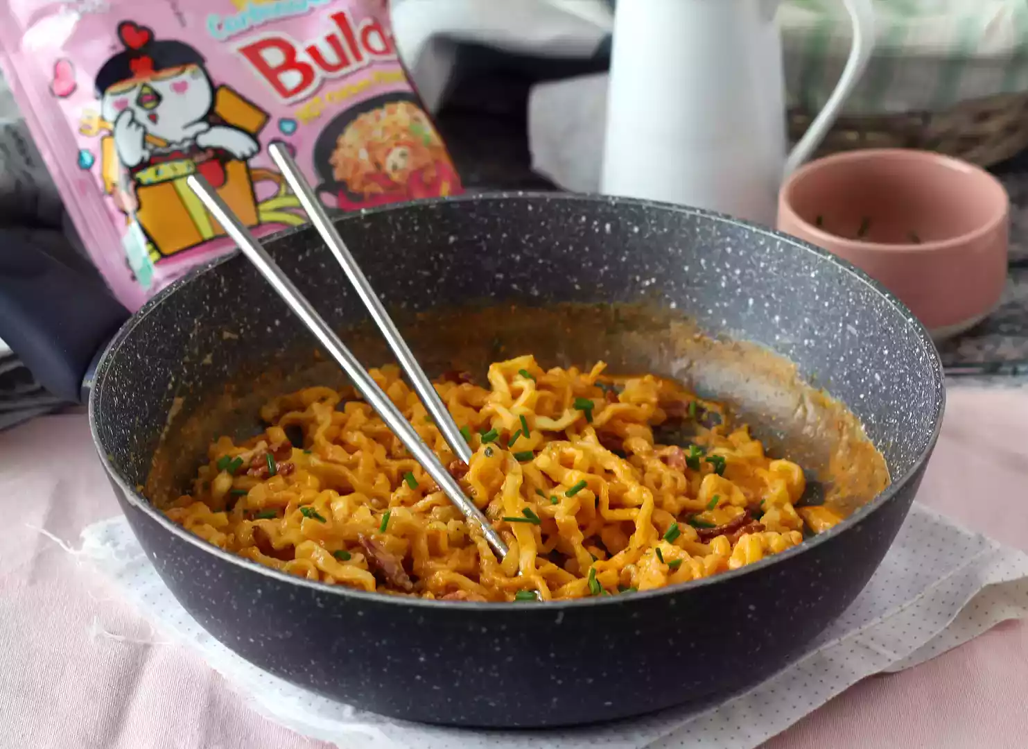 How to Make Buldak Carbonara Ramen with Milk and Cheese!
