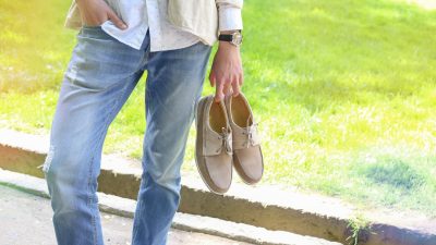 11 Scientifically Proven Benefits of Walking Barefoot on Grass