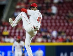 Alexis Díaz Called Up with Tanner Scott on 15-Day IL Alexis Díaz Called Up with Tanner Scott on 15-Day IL