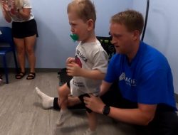 Victoria Family Funds Fight for Toddler with Cerebral Palsy: ‘We Won’t Give Up’ Victoria Family Funds Fight for Toddler with Cerebral Palsy: ‘We Won’t Give Up’