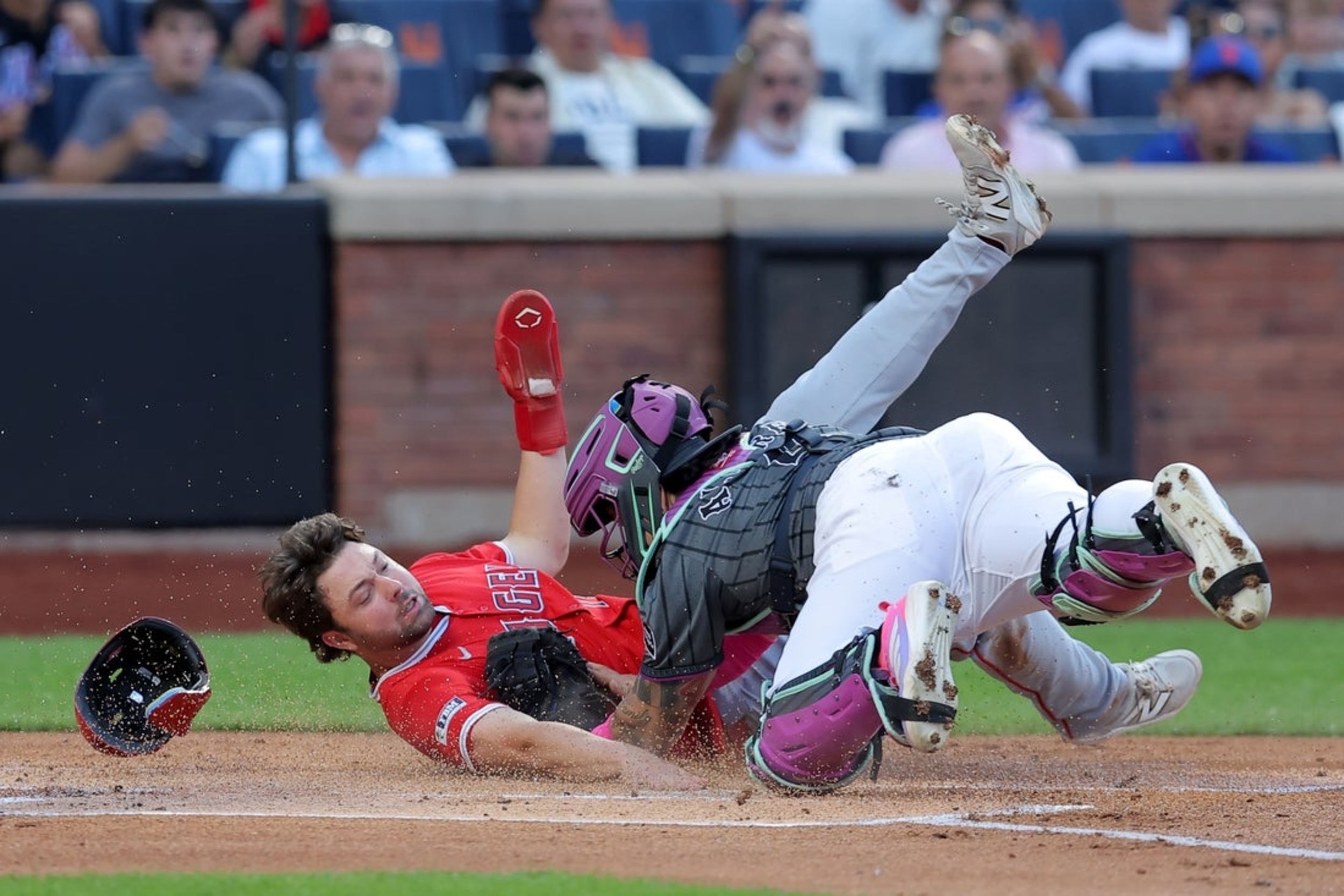 Mets’ Five-Run Fifth Seals Victory Over Angels