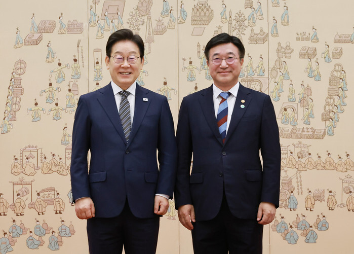 Interior Minister Yun Ho-jung Interior Minister Yun Ho-jung