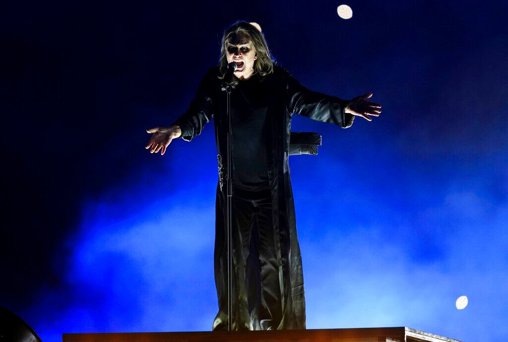 “Soundtrack of My Life”: Metal Fan Grieves Loss of Ozzy Osbourne