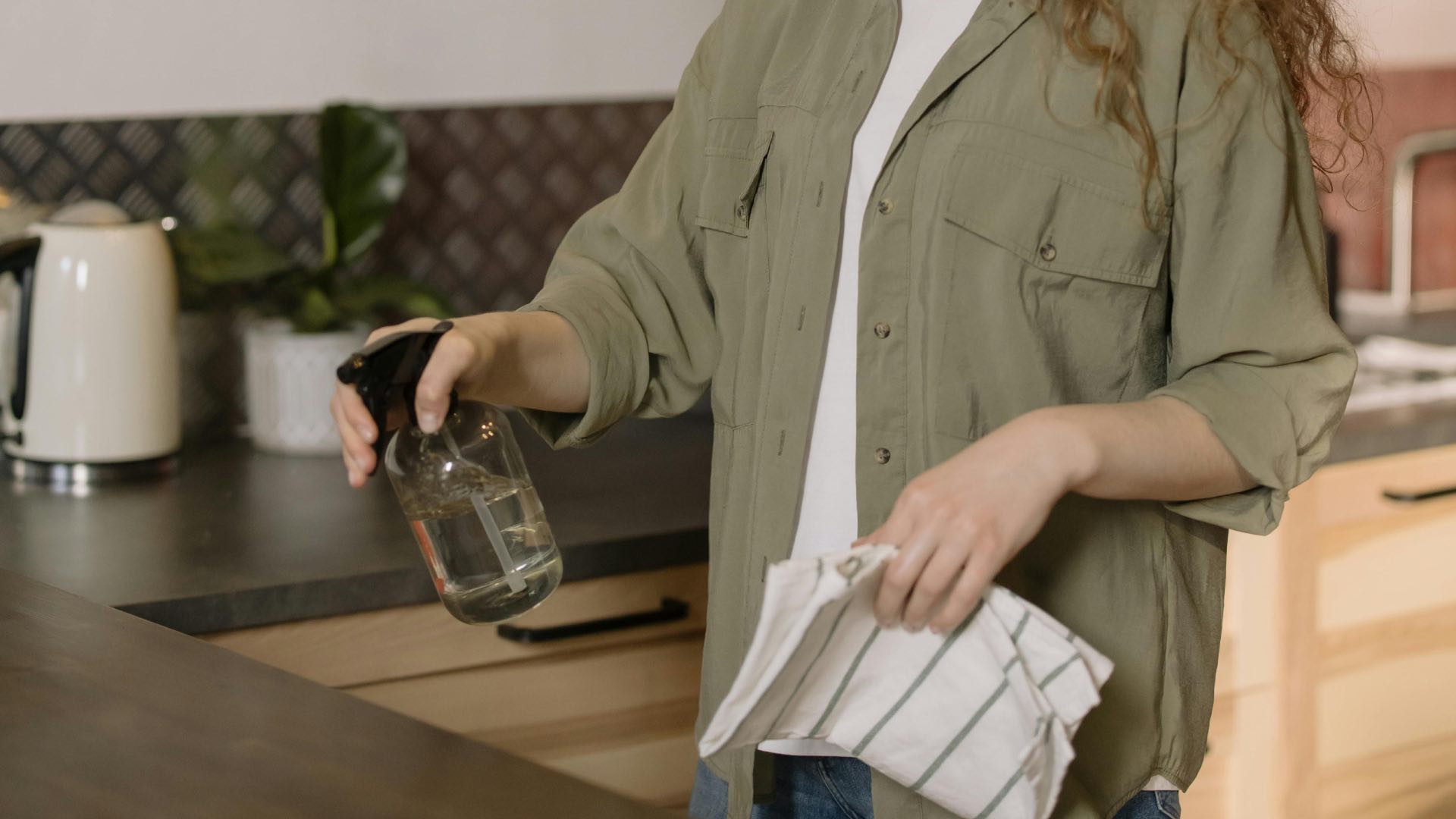Daily chore boosts relationship strength!