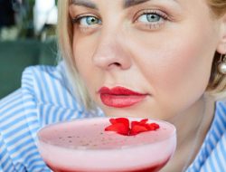 The summer mousse everyone’s talking about: 2 ingredients, no sugar, no fuss, all pleasure The summer mousse everyone’s talking about: 2 ingredients, no sugar, no fuss, all pleasure