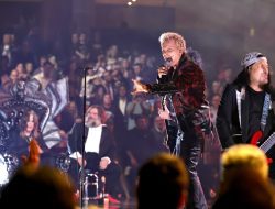 Billy Idol Honors Ozzy Osbourne: “He Paved the Way for Us”