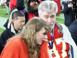 Travis Kelce’s Dad’s Taylor Swift Take Says It All Travis Kelce’s Dad’s Taylor Swift Take Says It All