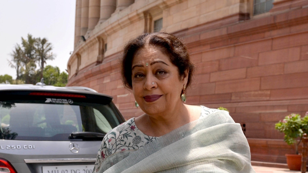 Kirron Kher Notified to Pay Rs 12 Lakh for Unpaid Chandigarh Home Dues