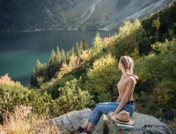 Hobi Traveling? Psikologi Ungkap 7 Sifat Luar Biasa dalam Diri Kamu