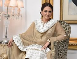 Asma Abbas Champions Working Daughters-in-Law, Rejects Idle Living