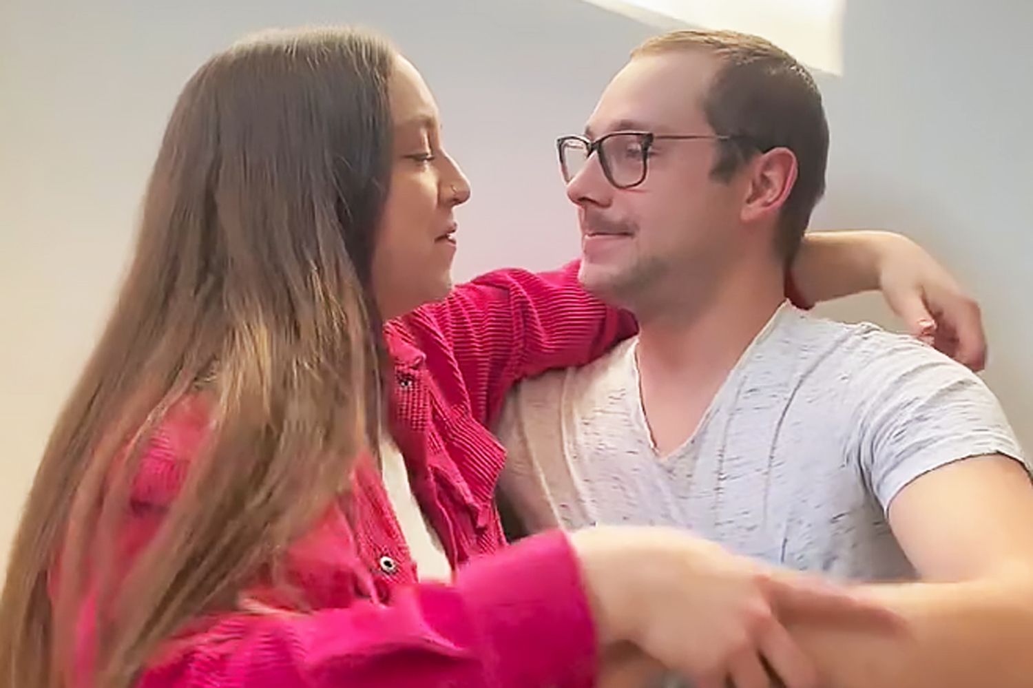 Hannah Carnat-Gronnerud’s Fiancé Dies Weeks Before Wedding