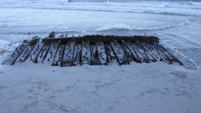 250-Year-Old Shipwreck Uncovered on Scottish Isle by Science and Local Experts