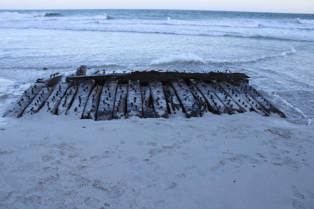 250-Year-Old Shipwreck Uncovered on Scottish Isle by Science and Local Experts