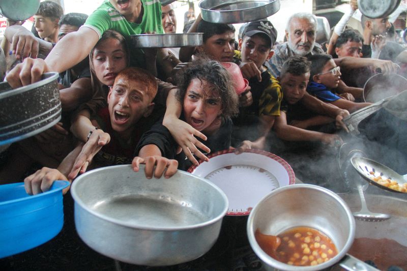 Gaza on Brink of Man-Made Famine, WHO Warns