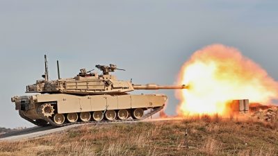 Only One Way Australia’s M1A1 Abrams Tanks Can Survive in Ukraine