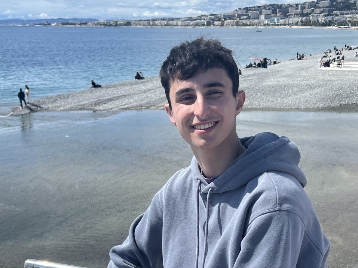 Hearing Loss Teen Launches Mentor Program, Inspires Youth