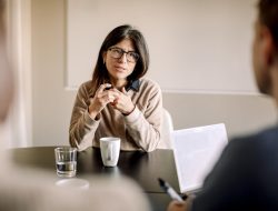 Psychologists Warn: 9 Hidden Habits That Make You Appear Insecure