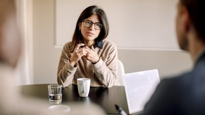 Psychologists Warn: 9 Hidden Habits That Make You Appear Insecure