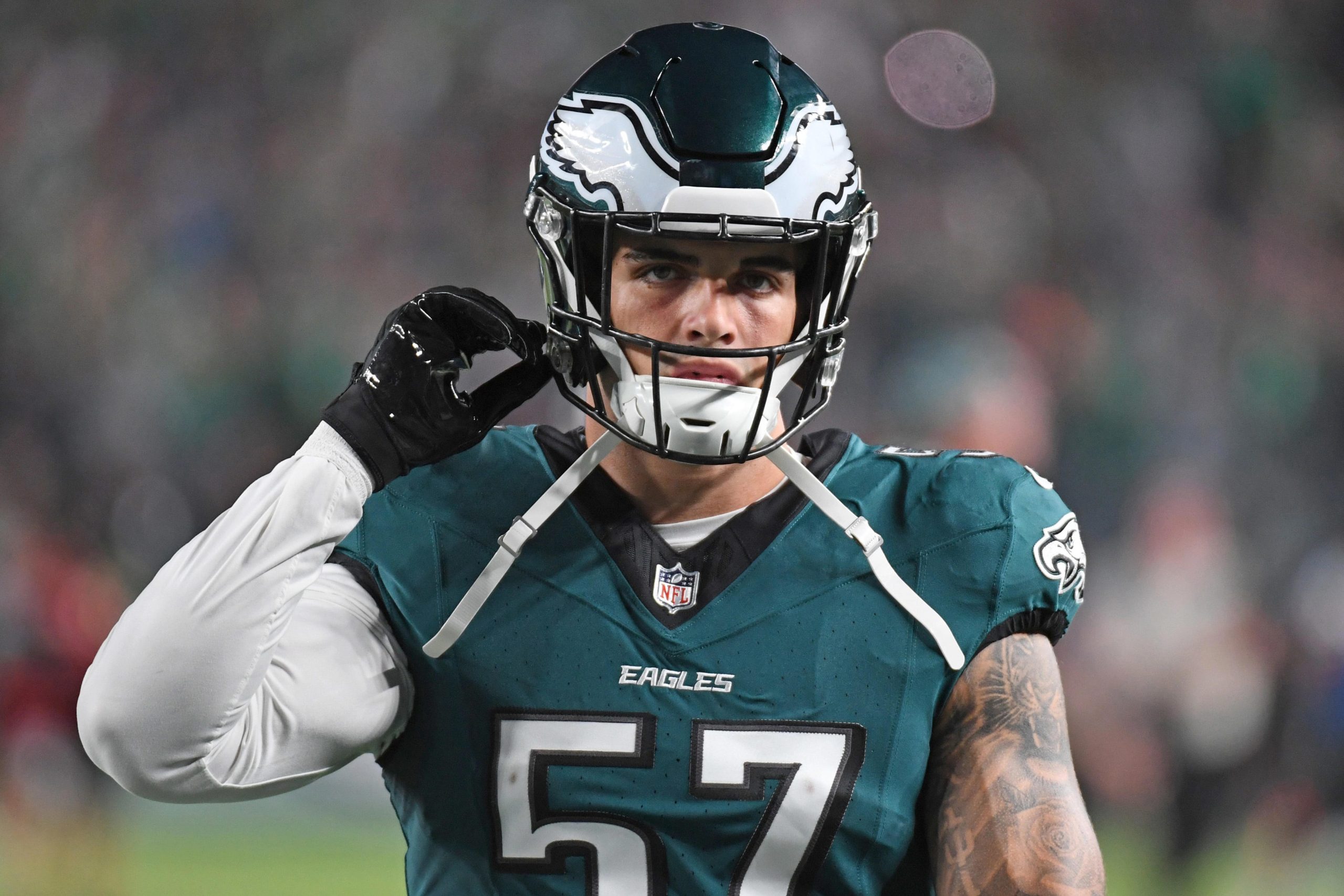 Eagles’ Training Camp: Philly’s Secret Weapon Takes On Offense With Running Back Drills