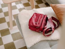 The ‘House Purse’ Is the Smart Organizer You Didn’t Know You Needed