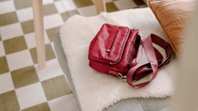 The ‘House Purse’ Is the Smart Organizer You Didn’t Know You Needed