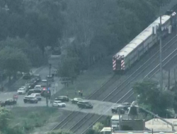 Metra Train Crashes into Car on Chicago’s Northwest Side